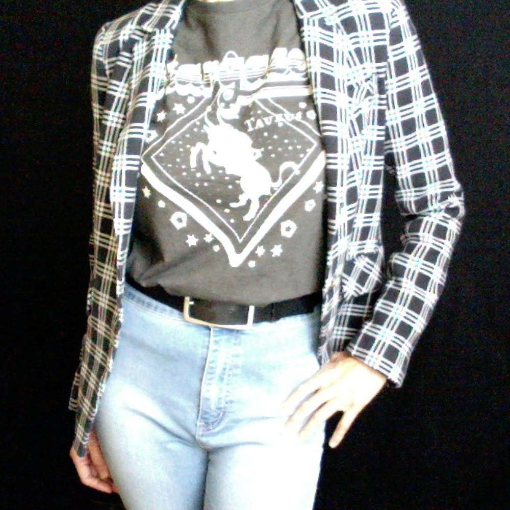 Spell & the Gypsy Stargazer Aries astrology organic T shirt — New With Tags - Picture 3 of 5